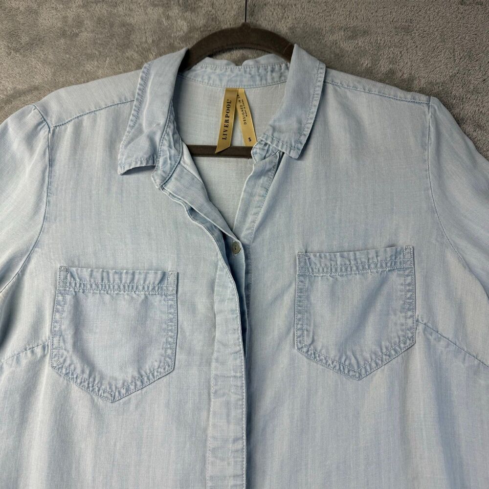 Liverpool Shirt Women's Small Blue Light Wash Chambray Denim Tunic Roll Tab Top - Picture 11 of 13